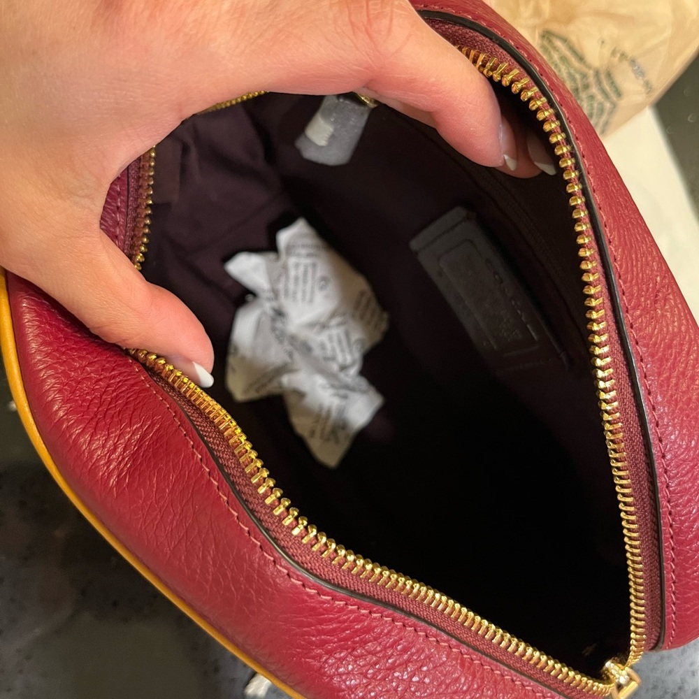 Coach Dempsey Camera Bag in Signature Jacquard with Patch - Picture 13 of 14